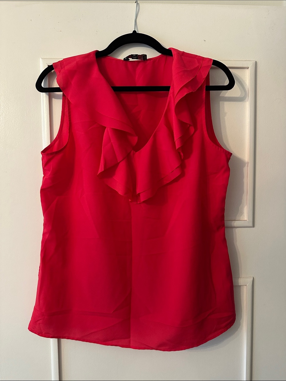 Banana Republic Bright Pink Sleeveless Ruffle V-Neck Camisole